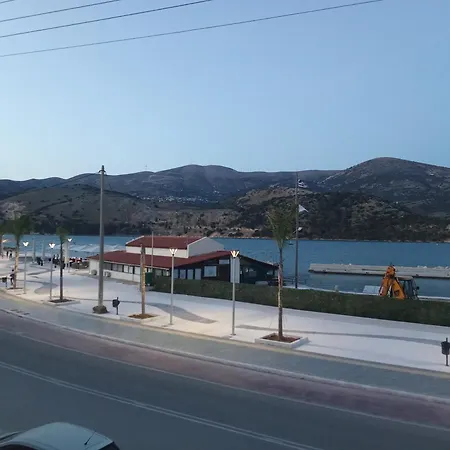 Maistros 1 Oda ve Kahvaltı