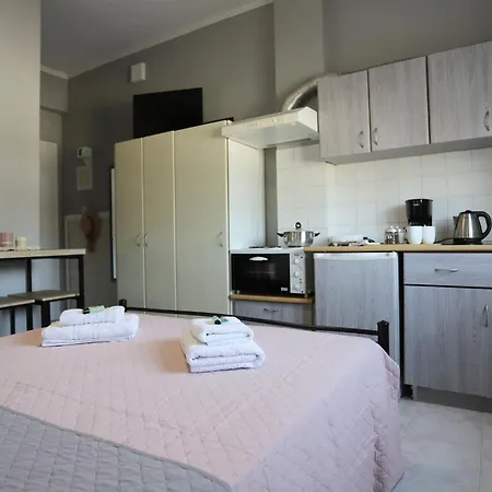 B&B Maistros 1 아르고스톨리온